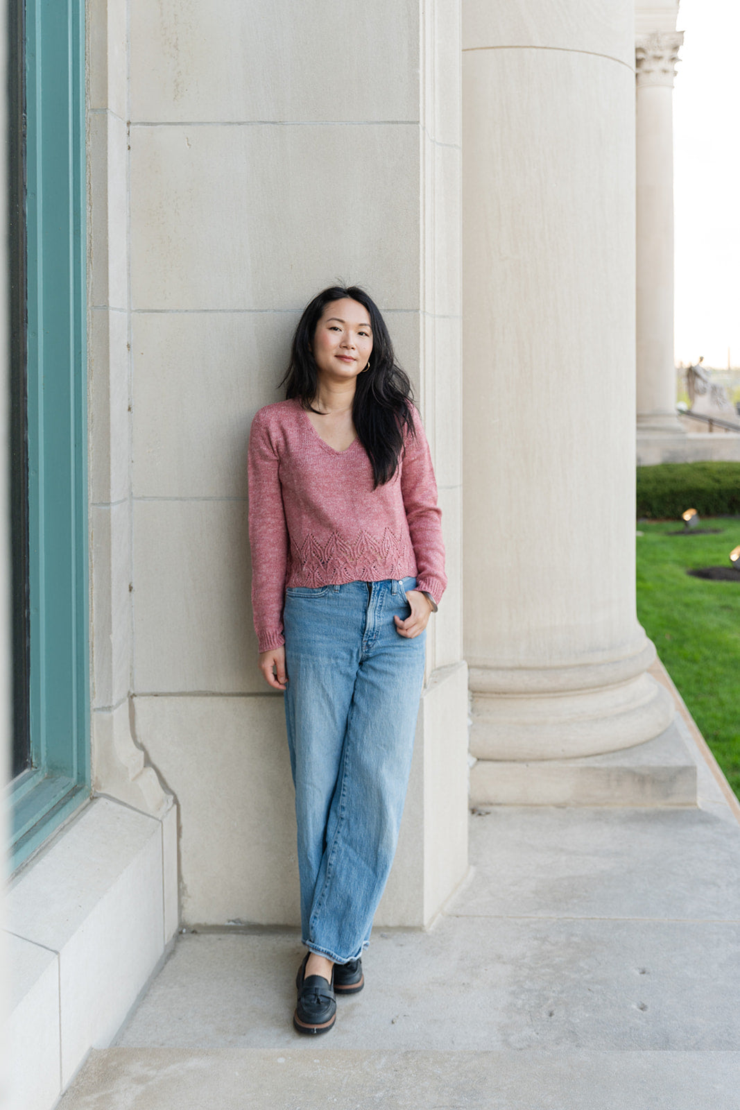 Swallowtail V-neck - Knitting Pattern (PDF)