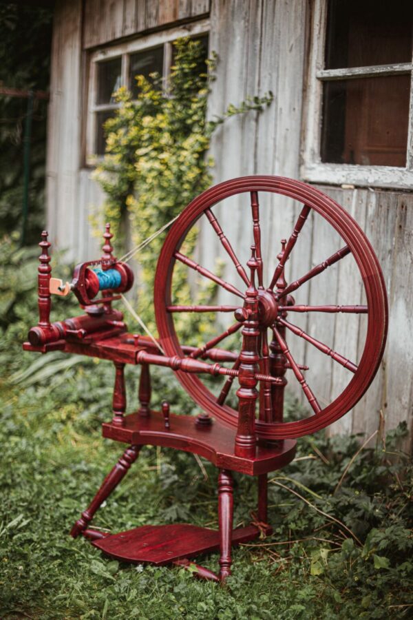 Polonaise Spinning Wheel from Kromski