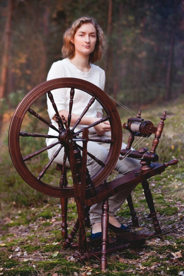 Symphony Spinning Wheel
