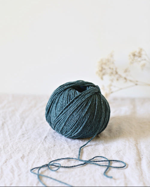 Gilliat - worsted weight yarn
