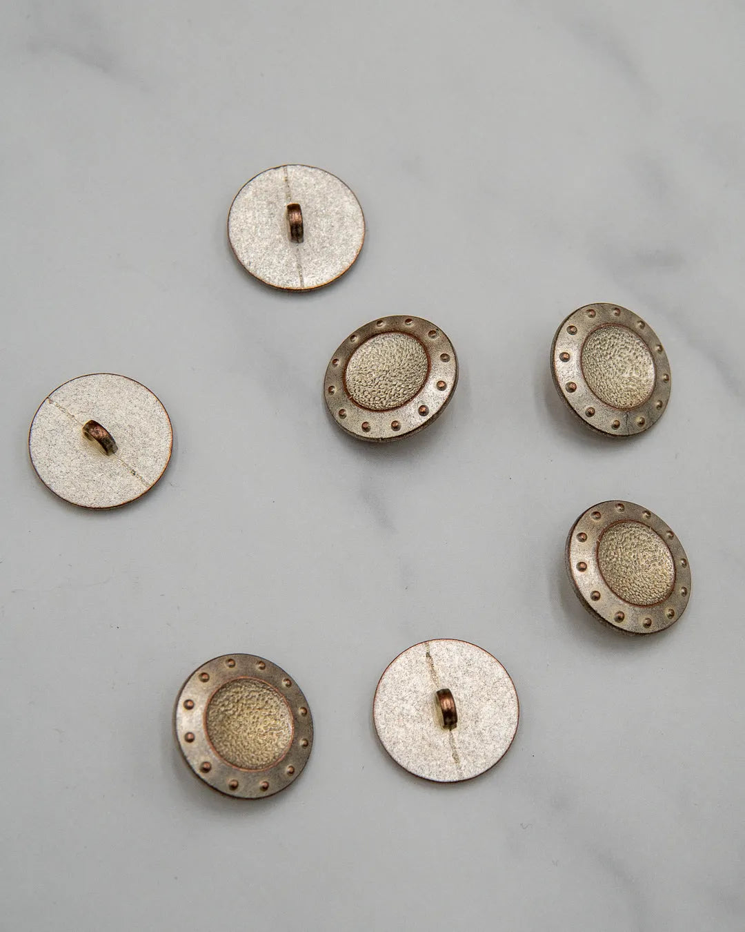 Coppery silver metal buttons with bobble edge - 3/4