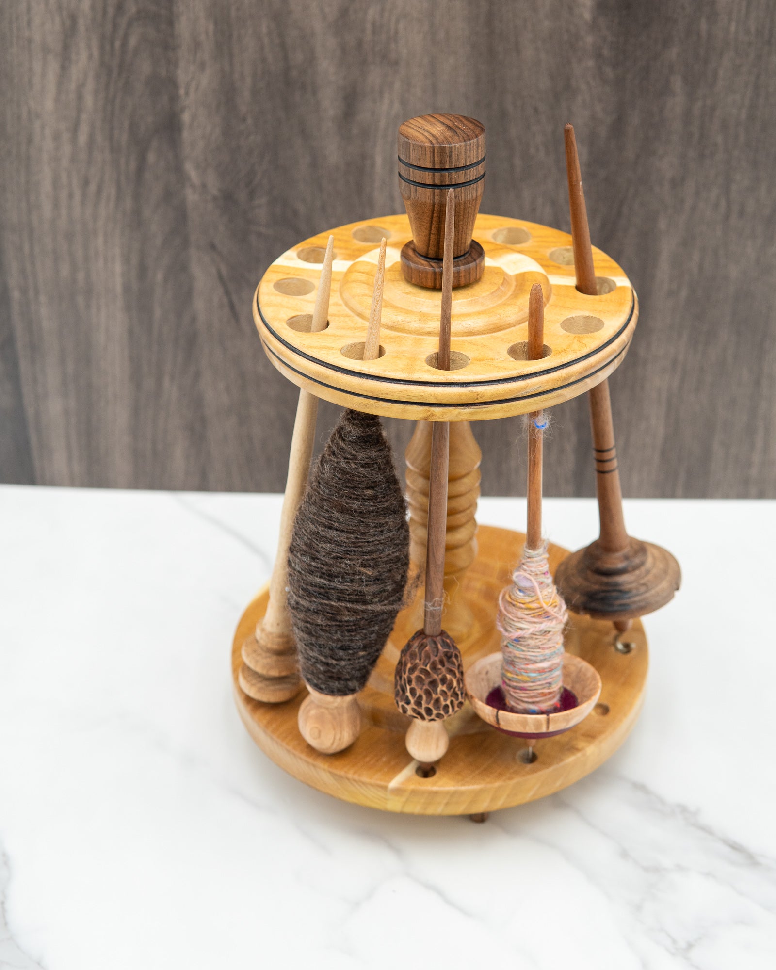 Spindle stand for 12 spindles - Mixed woods