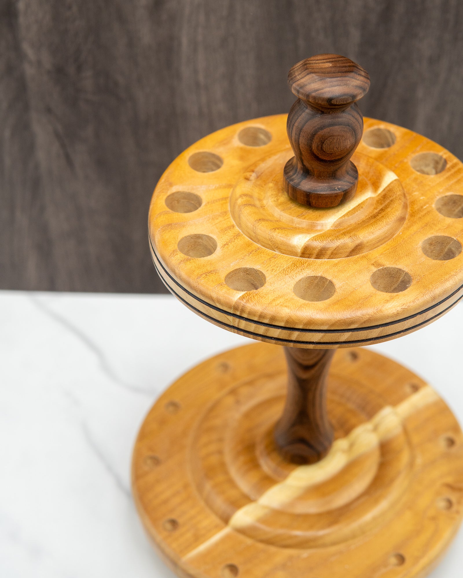 Spindle stand for 12 spindles - Mixed woods in walnut and pear