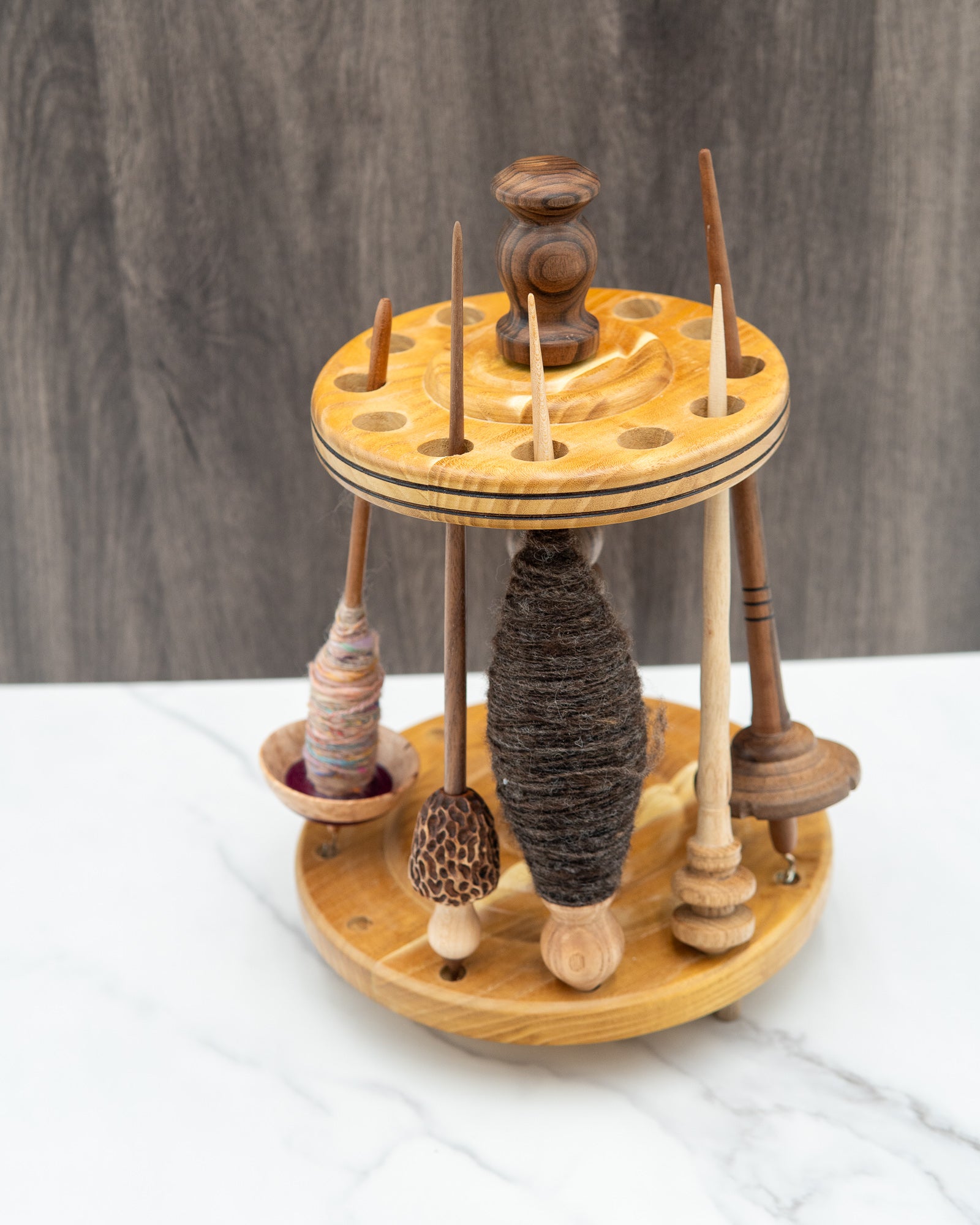 Spindle stand for 12 spindles - Mixed woods in walnut and pear