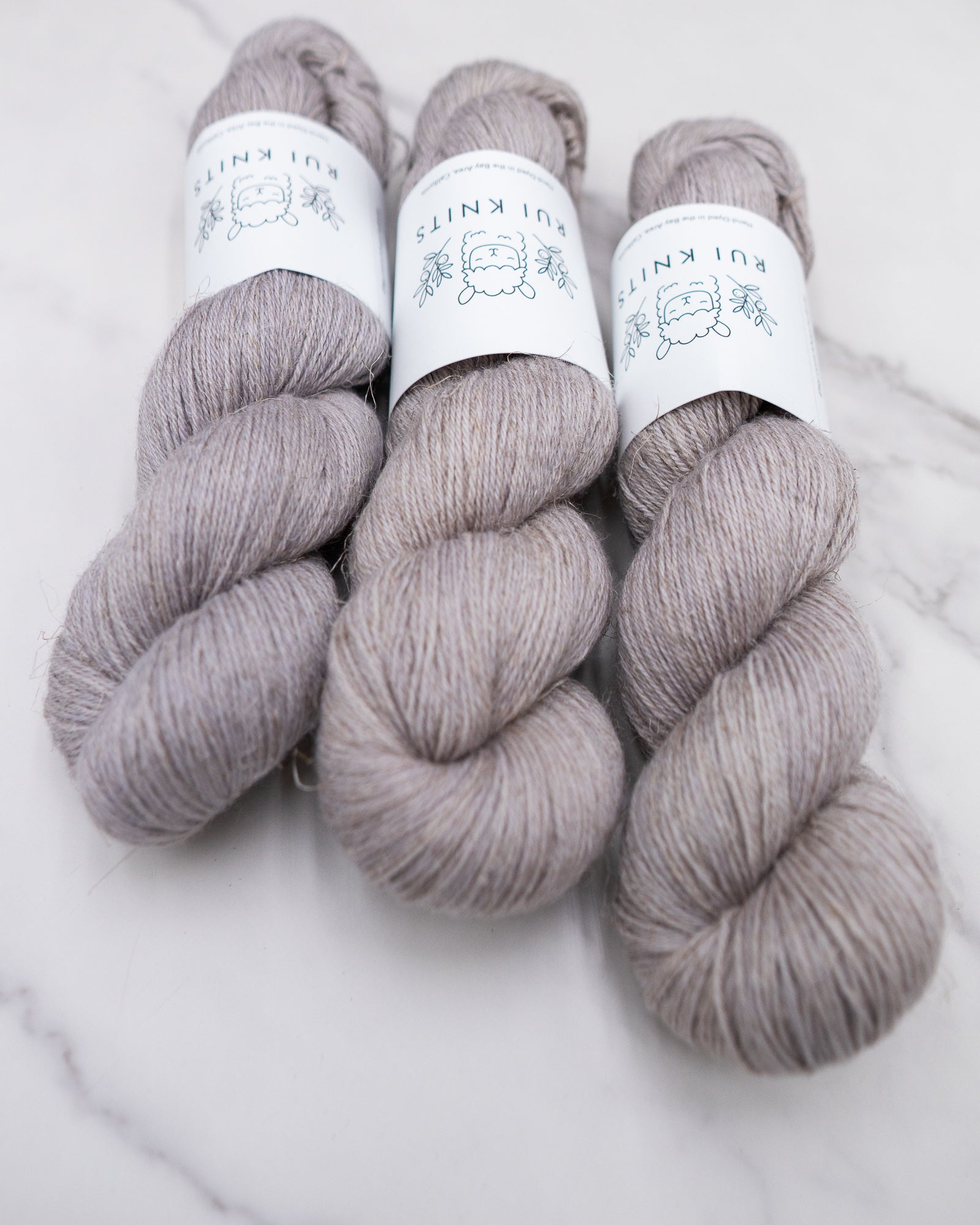 Flaxwool fingering yarn - fingering weight yarn