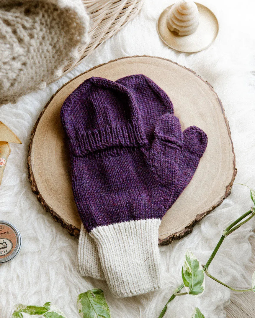 Clara's Playtime Mittens - Knitting Pattern (PDF)