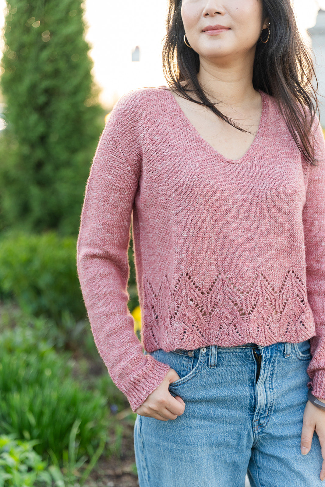 Swallowtail V-neck - Knitting Pattern (PDF)