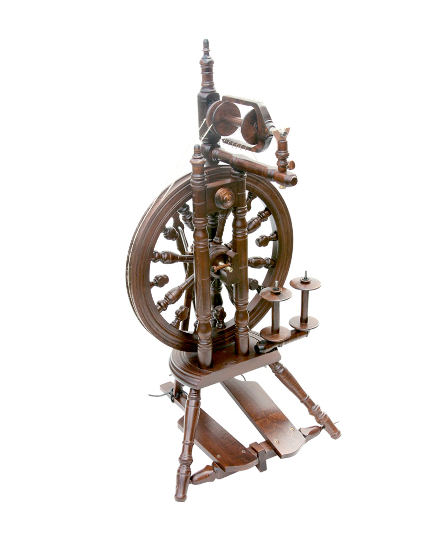 Minstrel Spinning Wheel from Kromski